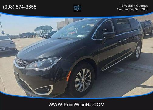 2018 Chrysler Pacifica Touring-L