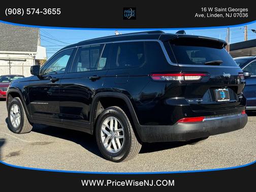 2022 Jeep Grand Cherokee L Laredo