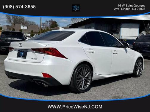 2018 Lexus IS 300 Base