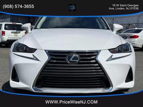 2018 Lexus IS 300 Base