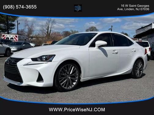 2018 Lexus IS 300 Base