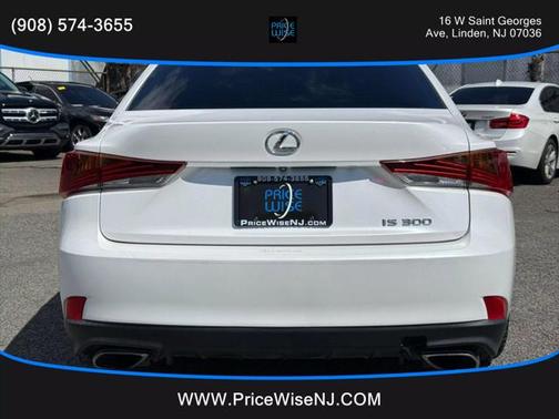 2018 Lexus IS 300 Base