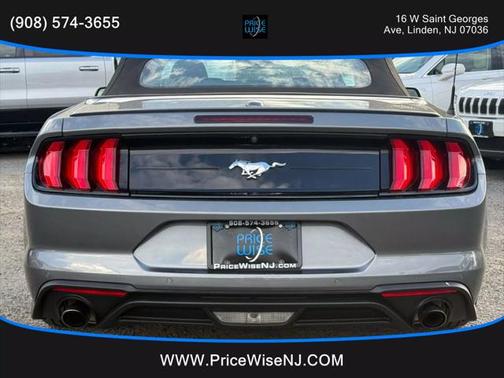 2022 Ford Mustang EcoBoost Premium
