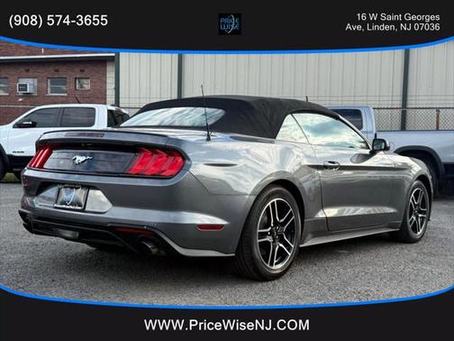 2022 Ford Mustang EcoBoost Premium