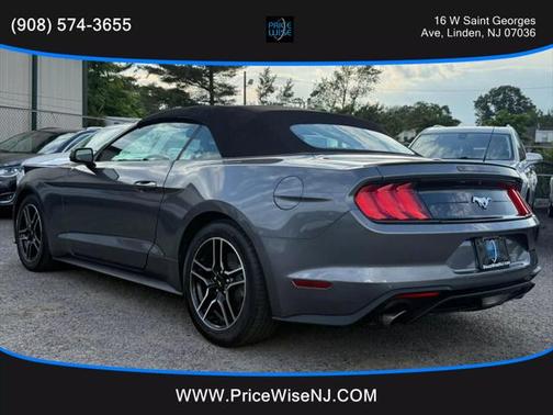 2022 Ford Mustang EcoBoost Premium