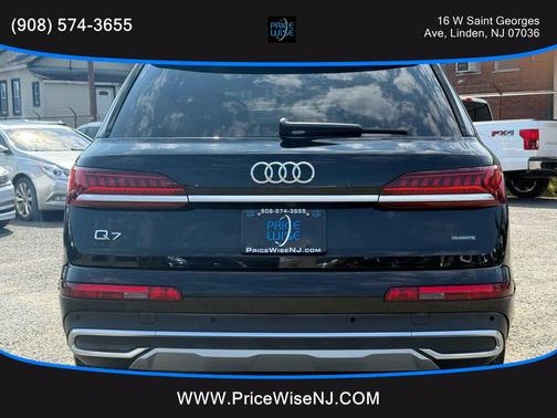 2021 Audi Q7 55 Premium Plus
