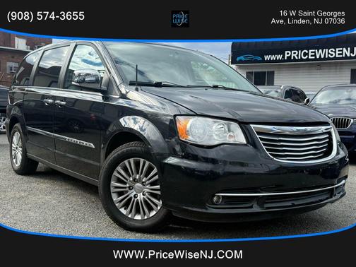 2016 Chrysler Town & Country Touring-L