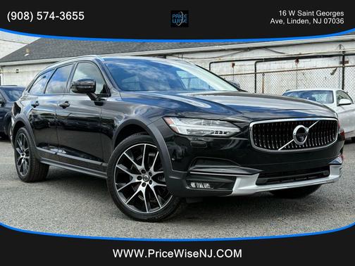 2018 Volvo V90 Cross Country T6