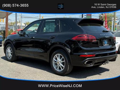 2016 Porsche Cayenne Base