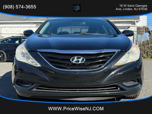 2013 Hyundai SONATA GLS