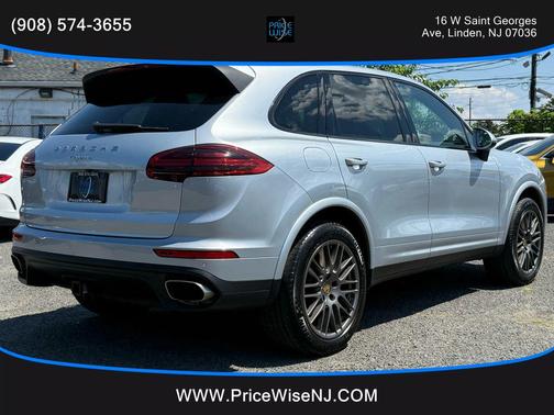 2017 Porsche Cayenne Platinum Edition