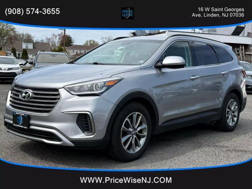 2017 Hyundai SANTA FE SE