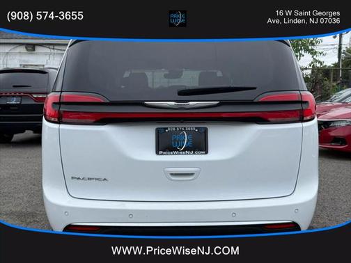 2022 Chrysler Pacifica Touring L