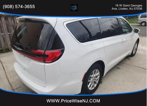 2022 Chrysler Pacifica Touring L