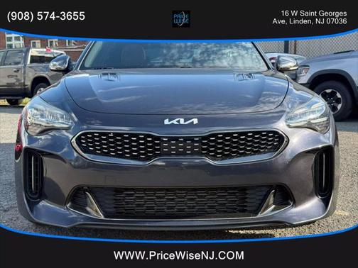 2022 Kia Stinger GT1