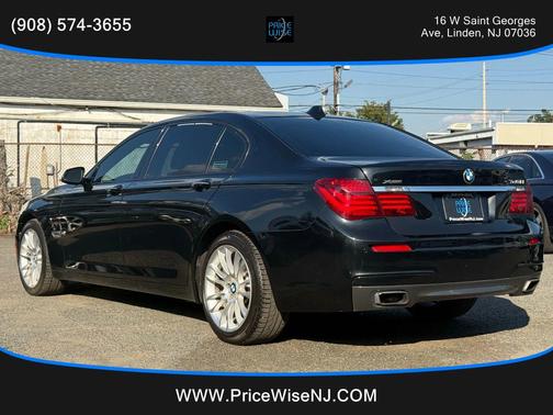 2015 BMW 750 Li