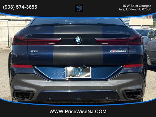 2021 BMW X6 M50i