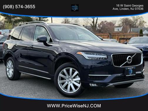 2016 Volvo XC90 T6 Momentum