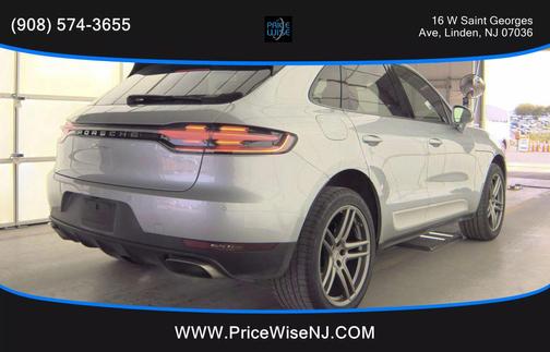 2019 Porsche Macan Sport Utility 4D