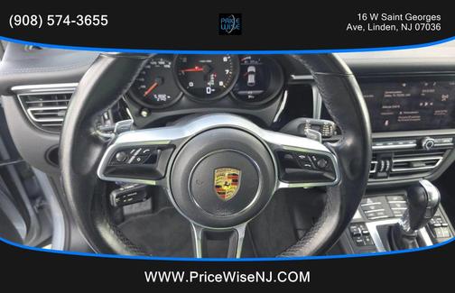 2019 Porsche Macan Sport Utility 4D