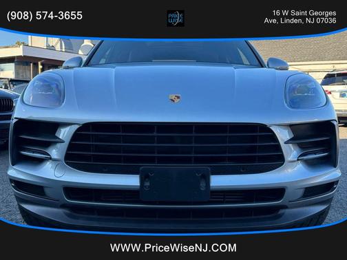 2019 Porsche Macan Sport Utility 4D