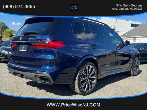 2021 BMW X7 M50i