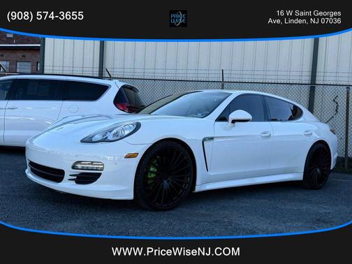 2013 Porsche Panamera 4