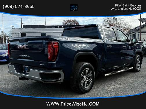 2022 GMC Sierra 1500 SLT