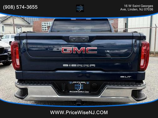 2022 GMC Sierra 1500 SLT