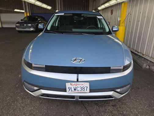 Lucid Blue 2024 Hyundai IONIQ 5 SE