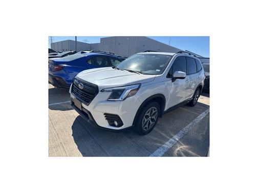 2023 Subaru Forester Premium