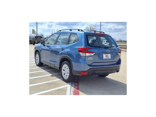 2024 Subaru Forester Base