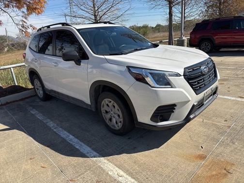 2023 Subaru Forester Base