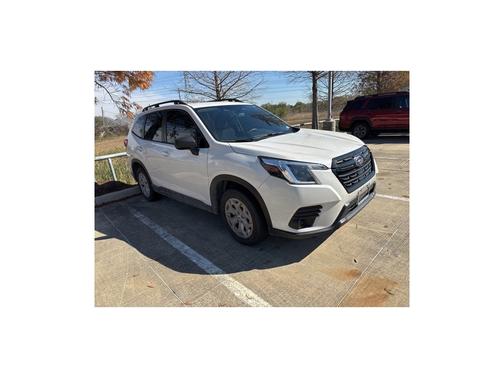 2023 Subaru Forester Base