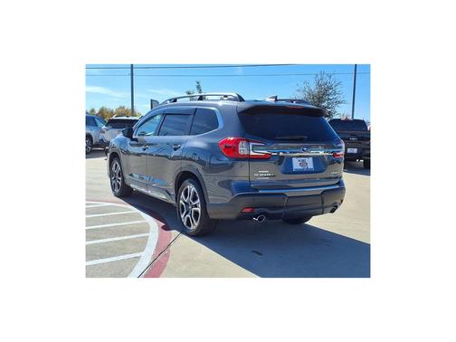 2025 Subaru Ascent Limited 8-Passenger
