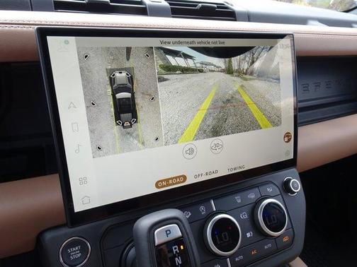 2026 Land Rover Defender P400 X-Dynamic SE