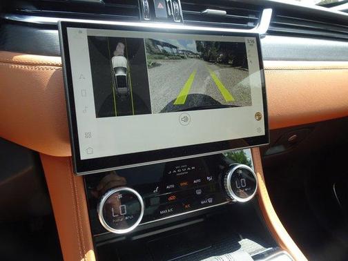 2025 Jaguar F-PACE P250 R-Dynamic S