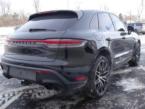 2024 Porsche Macan 