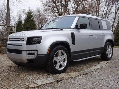 2020 Land Rover Defender 110 SE