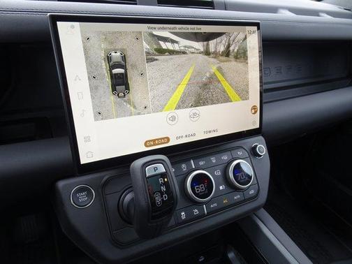 2026 Land Rover Defender 110 S