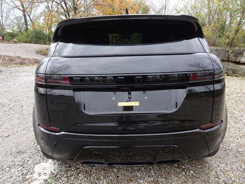 2025 Land Rover Range Rover Evoque Core S