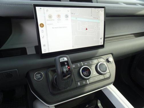 2025 Land Rover Defender P300