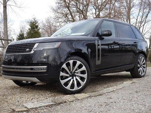 2026 Land Rover Range Rover P400 SE 7 Seat