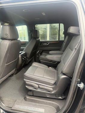 Onyx Black 2025 GMC Yukon XL Denali