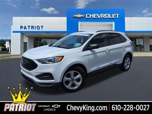 Oxford White 2021 Ford Edge SE