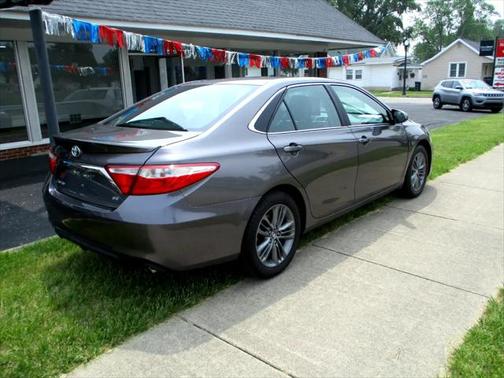 2015 Toyota Camry SE