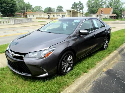2015 Toyota Camry SE