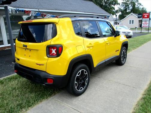 2016 Jeep Renegade Trailhawk
