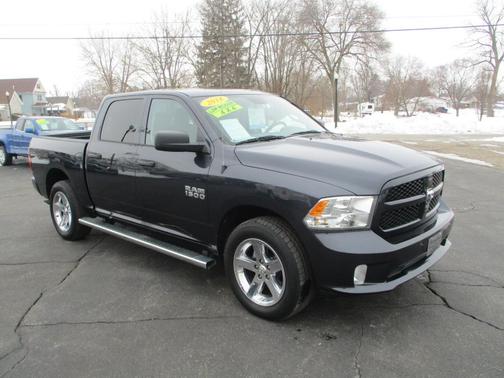 2018 RAM 1500 Tradesman/Express