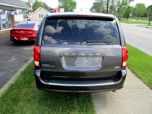 2016 Dodge Grand Caravan AVP/SE